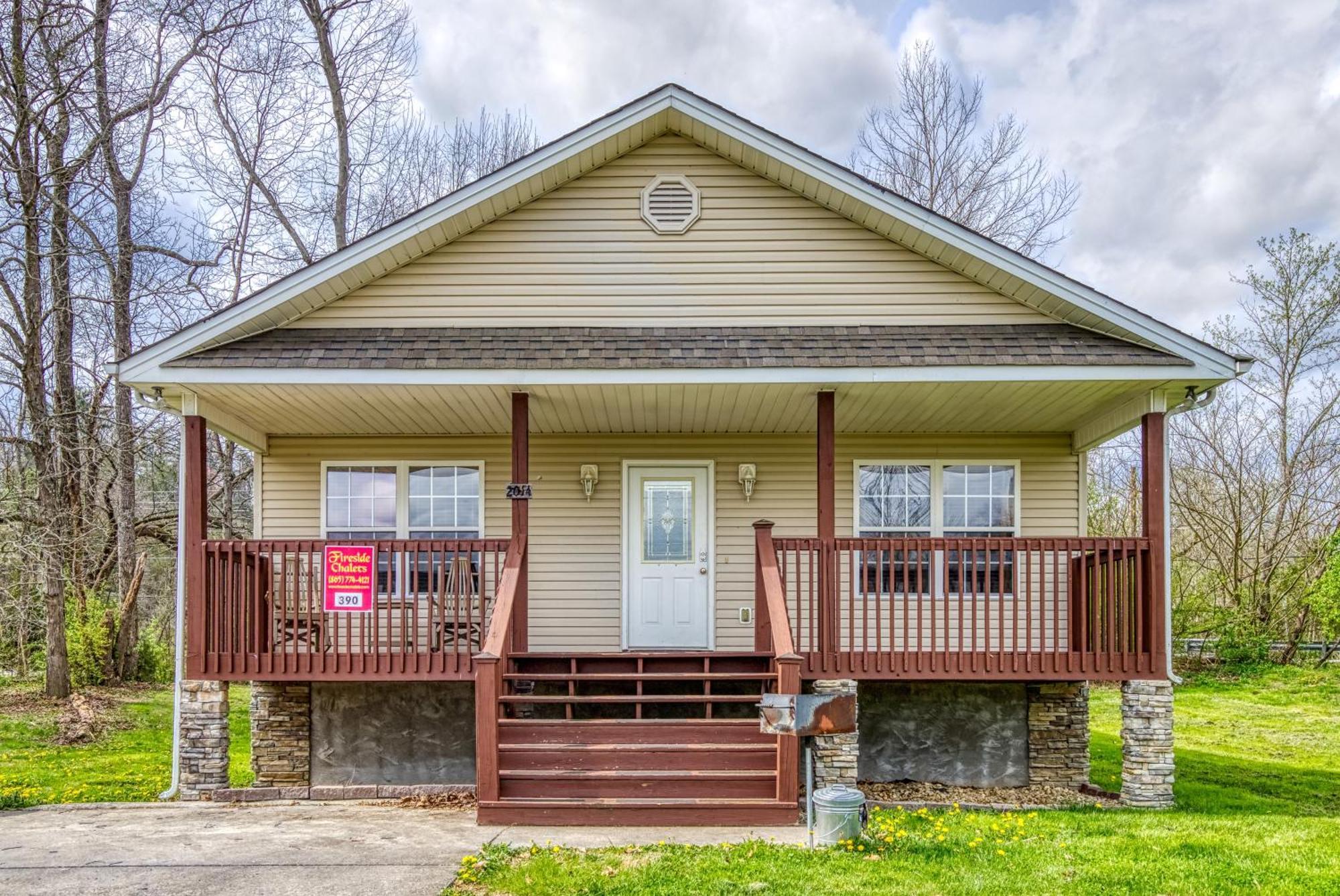 Lee'S Creekside Villa Pigeon Forge Exterior photo