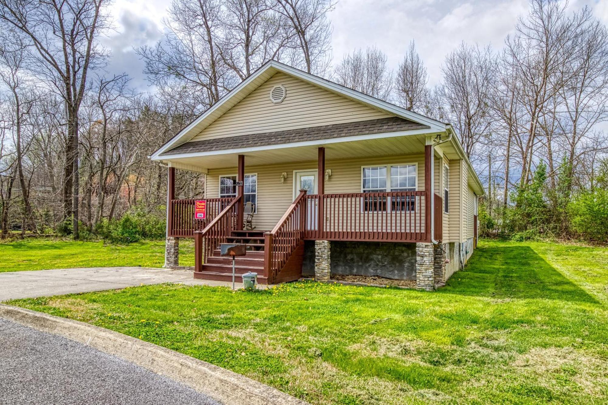 Lee'S Creekside Villa Pigeon Forge Exterior photo